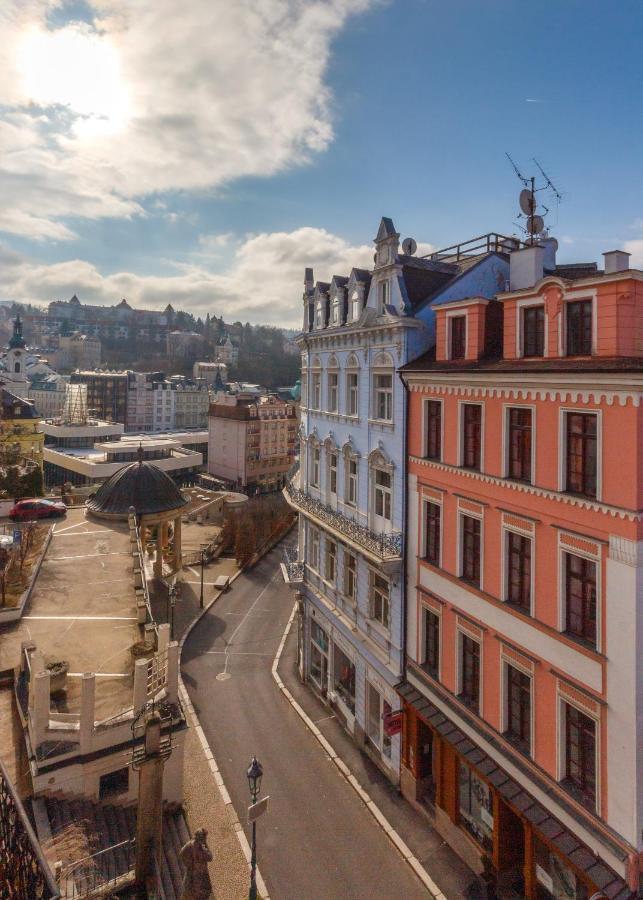 Karlovy Vary Zamecky Vrch公寓 外观 照片